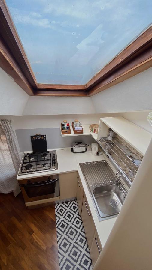 Apartamento Antico Borgo Desenzano del Garda Exterior foto